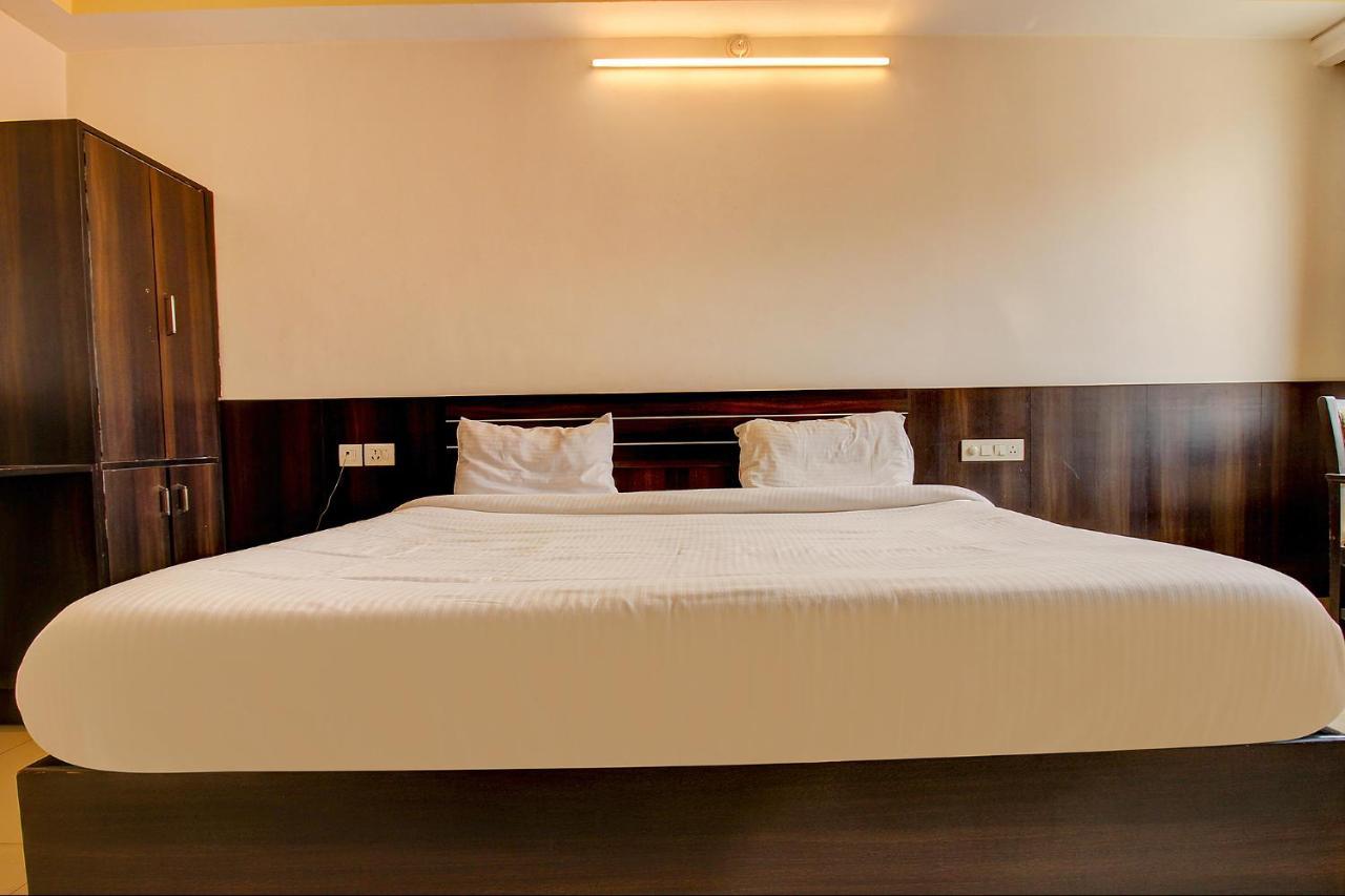 Fabhotel Ps Grand Lucknow Eksteriør bilde