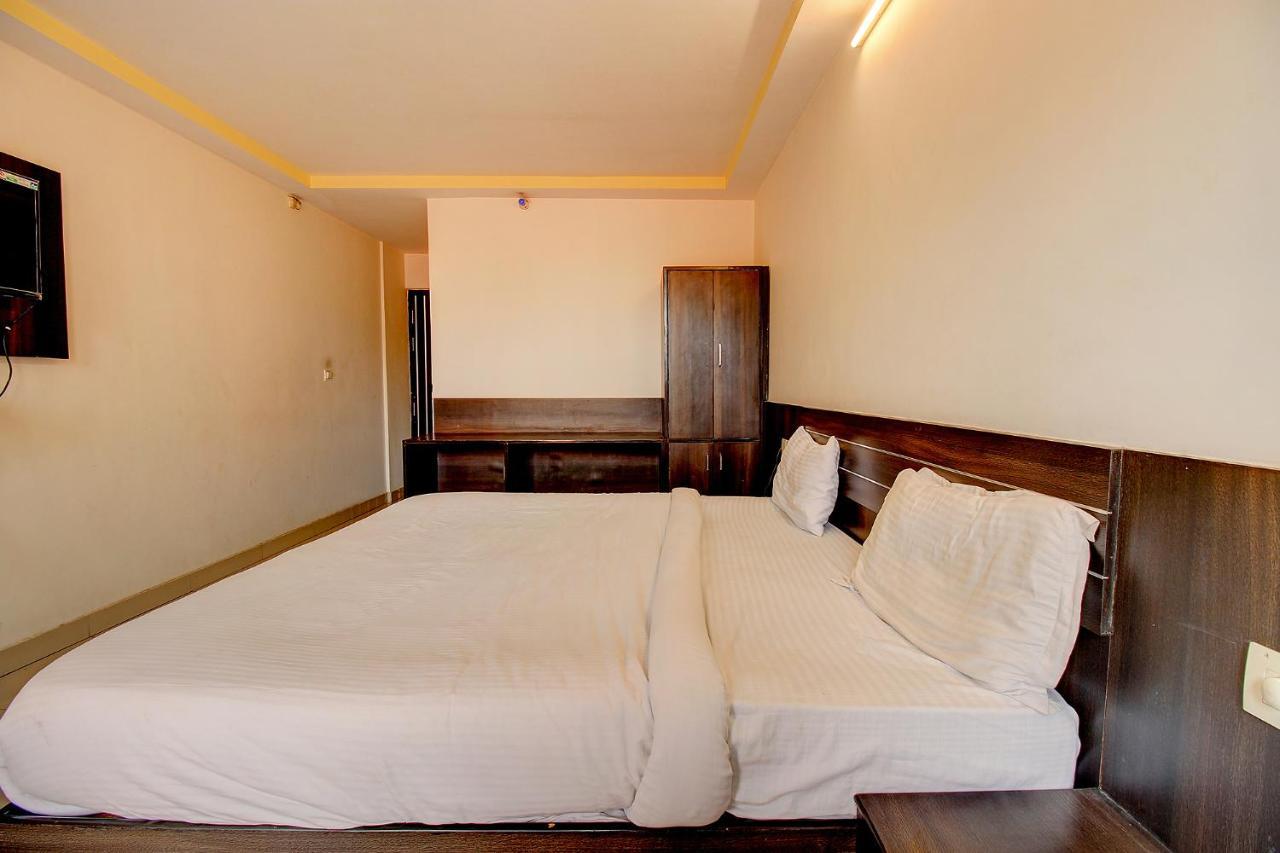 Fabhotel Ps Grand Lucknow Eksteriør bilde