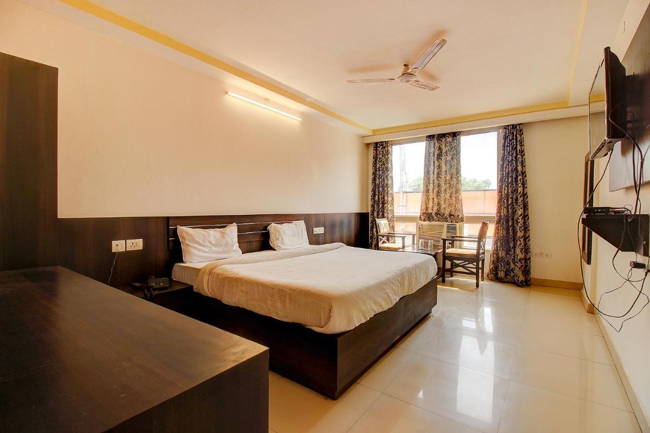 Fabhotel Ps Grand Lucknow Eksteriør bilde